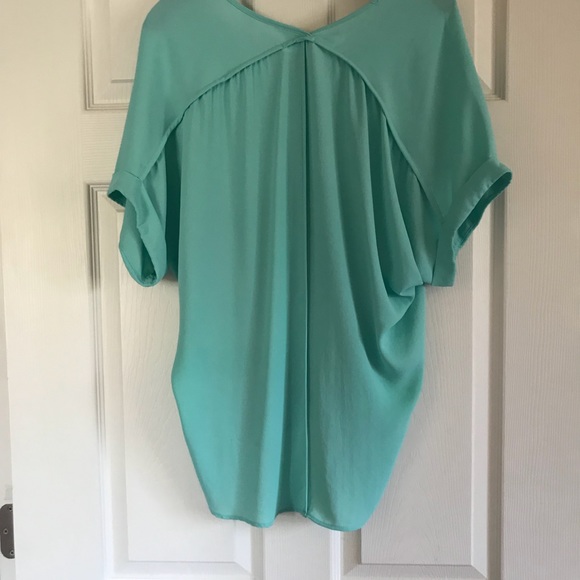 Blouse - Picture 2 of 2